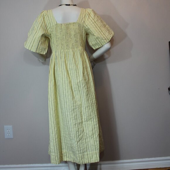 YAS puff sleeve bow front textured midi woman dress in yellow size 8 - Picture 5 of 9